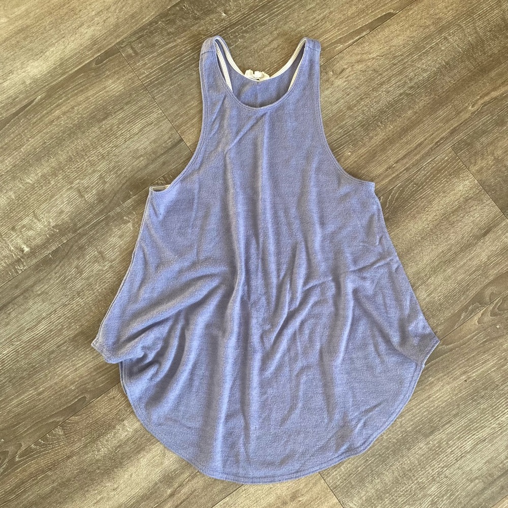 ARITZIA LILAC TANK